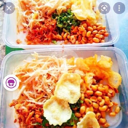Review Bubur Ayam Acil: Pengalaman Kuliner di Pasar Minggu yang Bervariasi