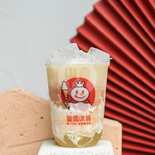 Strawberry Smoothies With Ice Cream menu Mixue Sukamenak