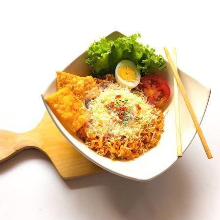 Mie Set-an Kornet menu Mie Setan Cijerah, Melong