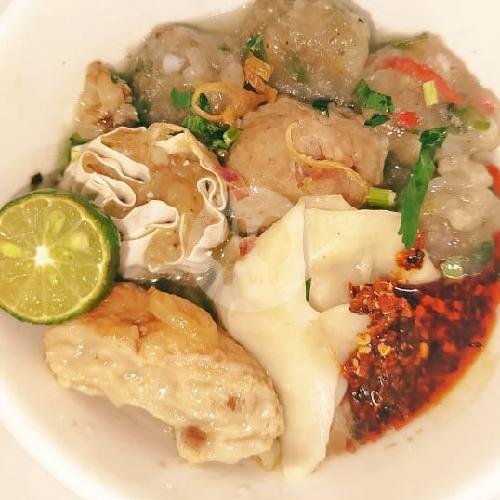 Cirawang+Pangsit Kuah menu Seblak Teh Nur, Bandung Kulon