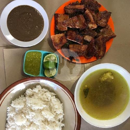 Saksang Jumbo menu Rumah Makan 5 Serangkai Masakan Khas Karo Medan