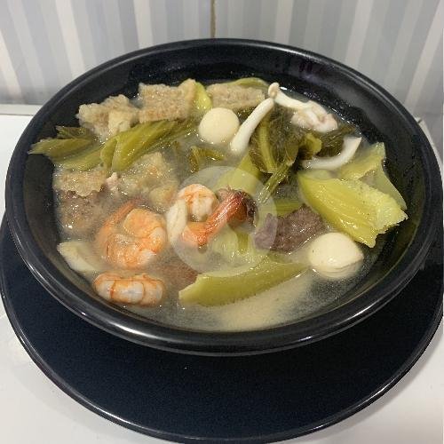 Nasi Goreng Hong Kong menu Bakmi Singkawang Asam 88, Krendang Raya