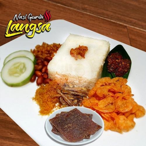 Nasi Gurih, Paha Bawah, Sambal Bawang + Lauk Extra menu Nasi Gurih Langsa, Arimbi
