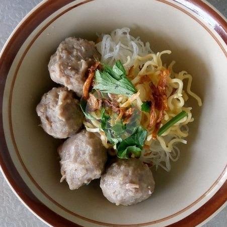 Bakso Balungan menu Bakso Rudal Patriot, Slamet Riyadi