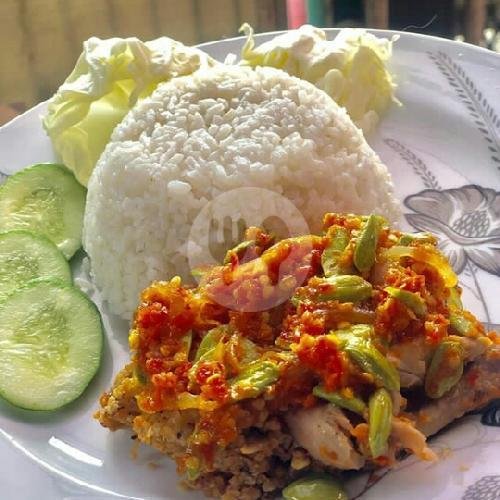 Soto Tik Tok Sapi Djogja menu Dapur 183 Street Food, Tempel Sleman