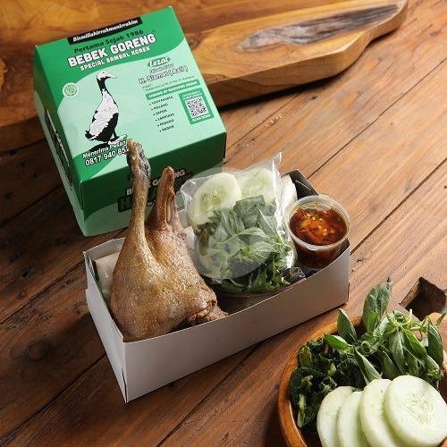 Bebek Dada Pecak menu Bebek Goreng H Slamet, Ciliwung Malang