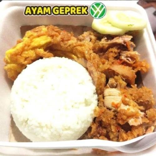 Mie Goreng Ayam Geprek menu Ayam Geprek YY, Laweyan