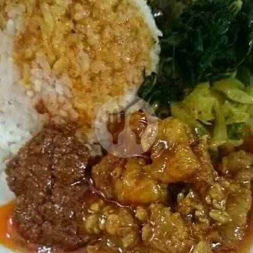 Nasi Ikan Plus Es NUTRISARI Jeruk menu Rumah Makan Padang Basamo, Linggawastu
