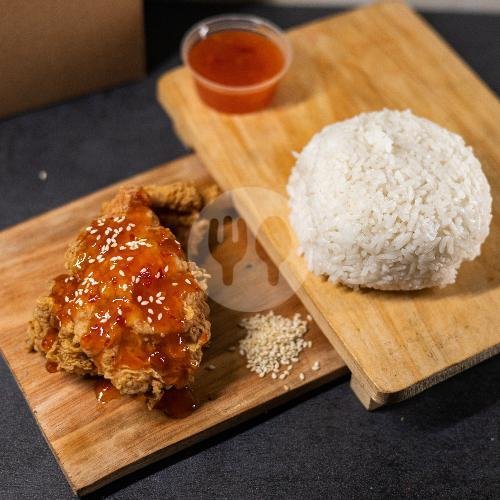 Review Soja Foodbox: Pengalaman Makan Ayam Crispy yang Memuaskan di Kedungkandang Malang