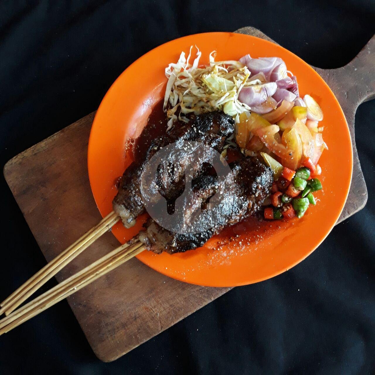 Review Lezat Sate Kambing Khas Solo Mbak Yuni di Jl. Pilang Raya