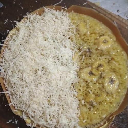 Sutis B (Super Tipis Bebek) menu Martabak Bintang, Anggajaya