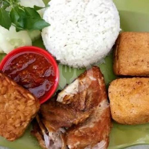 Nasi T.O Biasa menu Ayam Bakar Djontor, Tawang