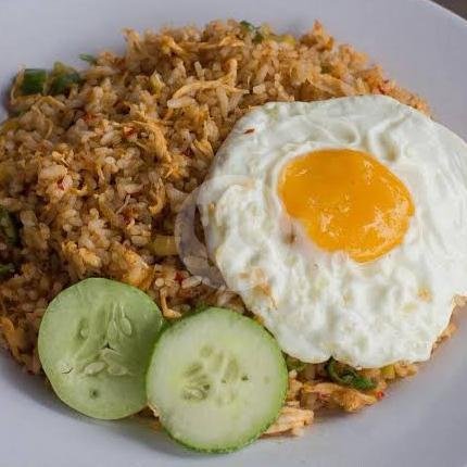 Pecel Lele menu Ayam Bakar dan Goreng, Angkringan Legendaris