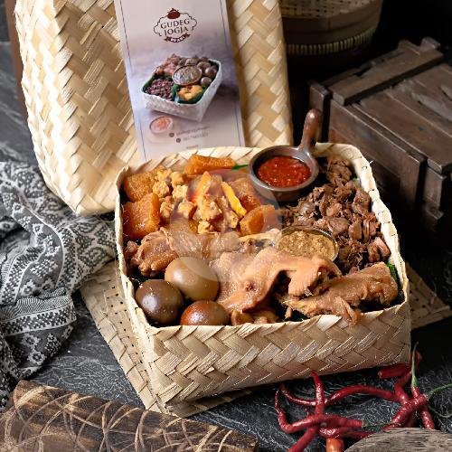 Gudeg Besek 207Rb menu Gudeg Jogja Bu Ani, Depok