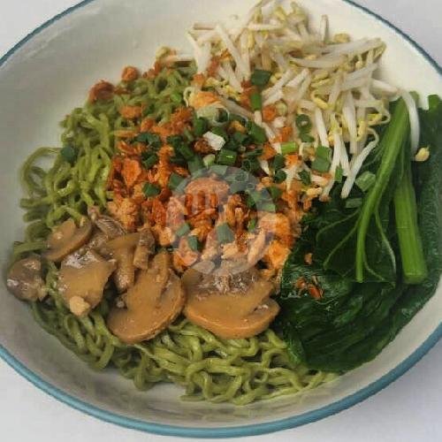 Mie Ayam Jamur (Hijau) menu Slurrp Mee