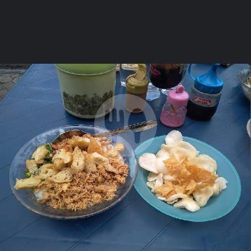 Bubur Ayam Dan Aqua menu BUBUR AYAM KRANGGAN, Undaan Wetan Dekat Duta Ban