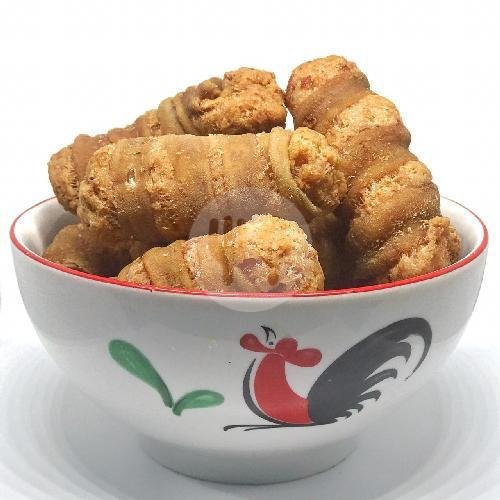 Petualangan Kuliner di Bakso Dong Klojen: Surga Bakso yang Menggoda!