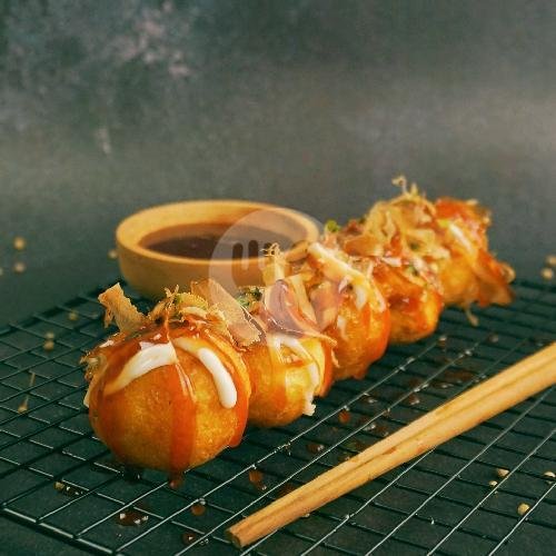 Oishi B (Gurita, Sosis, Moza) menu Takocan Takoyaki, Mertojoyo