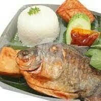 Bawal Bakar+ Nasi Uduk menu PONDOK AYAM BAKAR RONGGOLAWE JAYA, Pos Lama