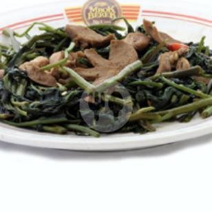 1 Ekor Ayam menu Ayam Goreng Mbok Berek Ny. Umi, Tebet