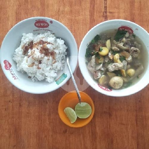 Nasi Sop Pisah Ceker menu Sop Ayam Bu Ninuk Klaten, Pangeran Drajat