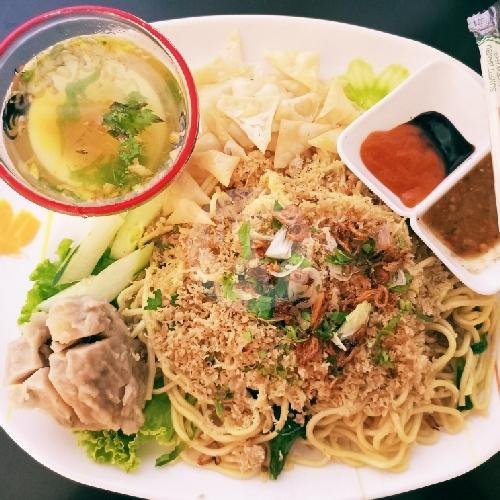 Pentol Saja menu mie ayam bakso cakwie, Kecubung