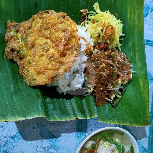 Nasi Pecel Telur Dadar menu Warung Sego Tumpang Bu Yani, Pengging