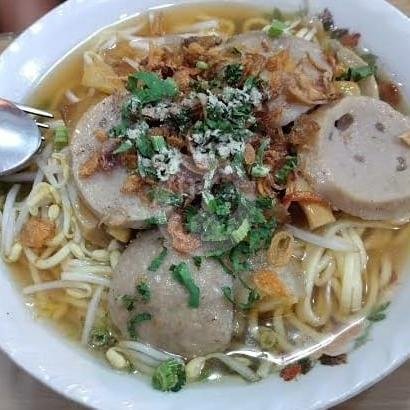 Pangsit Kuah / Goreng menu Pangsit Mie Gajah Mada, Malang