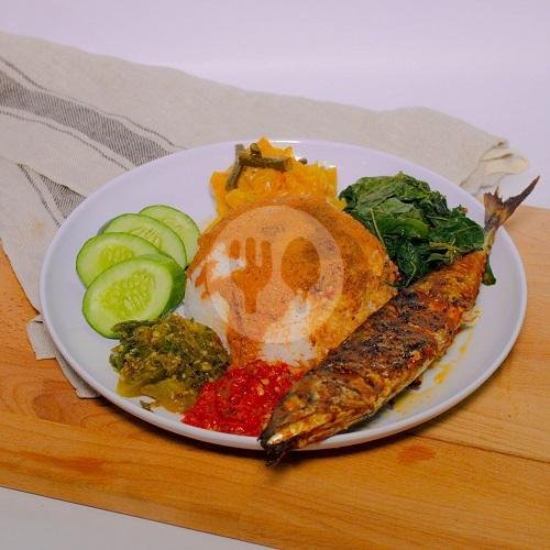 Gulai Kepala Tongkol menu RM Agam Sakato, Pangarang