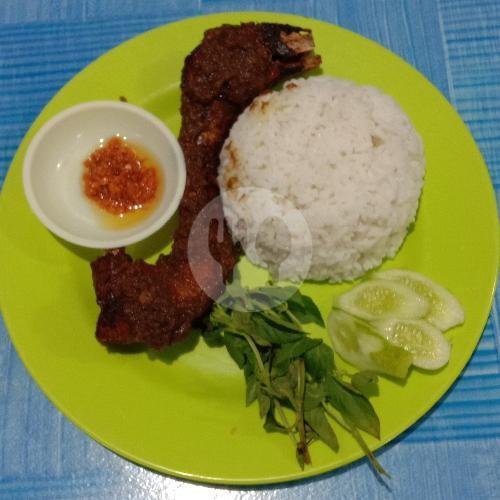 Nasi Kepala Bebek Bumbu Hitam menu Soto Madura Cak Alim