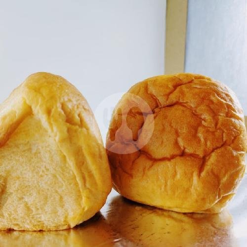 Bluder Kismis menu Yobel Bakery, Taman