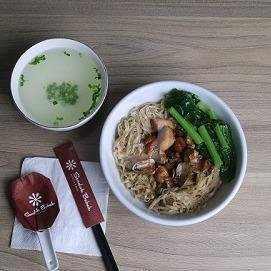 Bakmie Ayam Spesial menu Sendok Bebek, Atmodirono