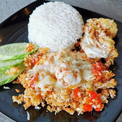 Nasi Ayam Geprek Mozarella Telur menu Warung Haha, Jatinegara