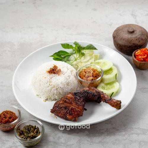 Sambel Huh Hah Mak Tum: Kenangan Manis dan Rasa Autentik di Wirobrajan Yogyakarta