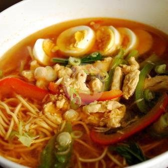 Review Nagoya Ramen & Sushi: Pengalaman Makan yang Memuaskan di Tembalang Semarang