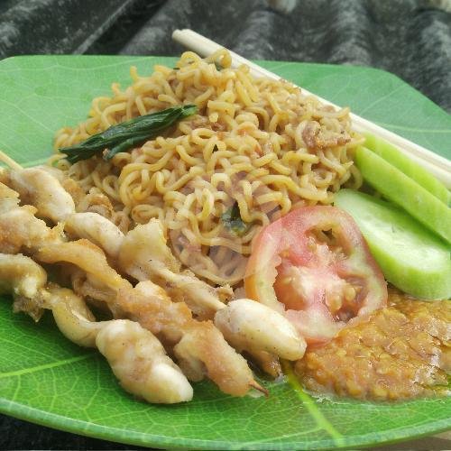 Sayap Geprek Komplit menu Mie Sayap Rajalada, Gunung Subang