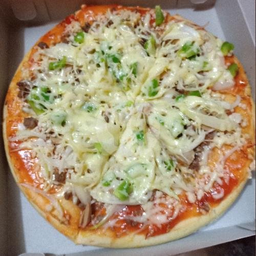 Review Menarik Orange Pizza & Chicken di Karangploso, Malang: Cita Rasa Lezat dalam Suasana Santai