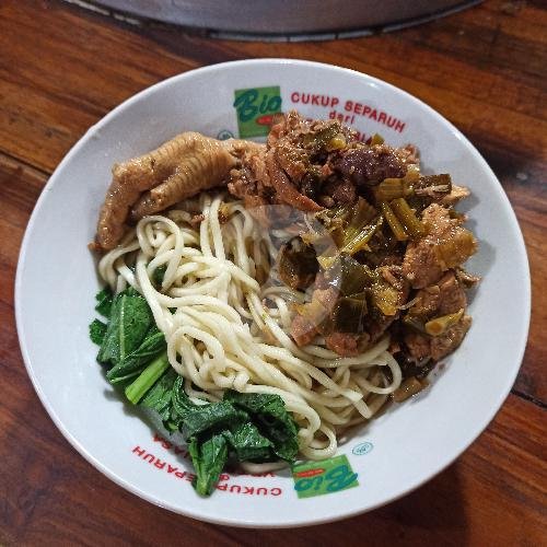 Mie Ayam Bakso Urat Kecil menu Bakso Urat Malvinas, Arjawinangun