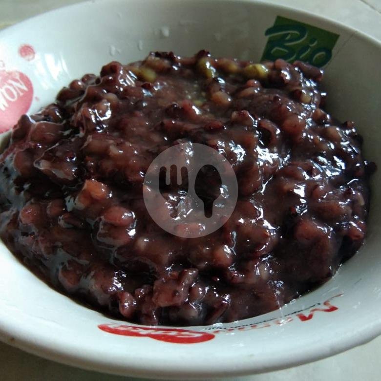 Bubur Kacang Hijau Ketan Hitam menu Bubur Ayam Aa Kamal Khas Pasundan, Pakis