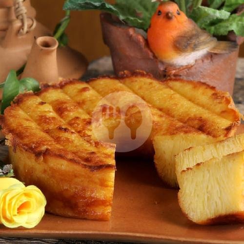 Bika Kotak Kismis menu Bika Ambon Larizo, Magelang Selatan