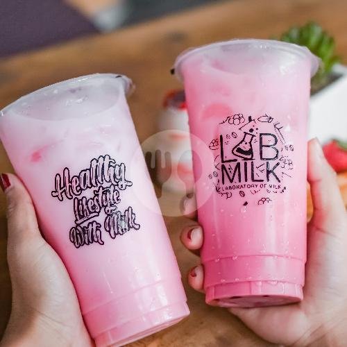 Mango Yakult menu Labmilk Kalinegoro, Perumahan Maris Land