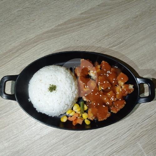 Review Dapoer Paris Kertajaya: Makanan Enak dan Harga Terjangkau di Bandung