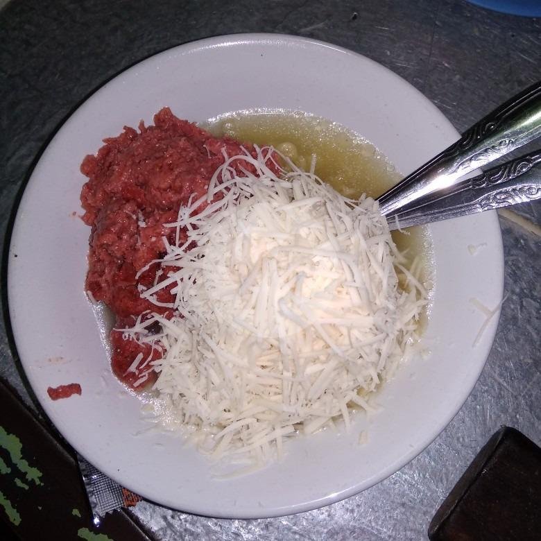 Indomie Goreng Telur Cornet menu Roti & Pisang Bakar Alend, Bintaro