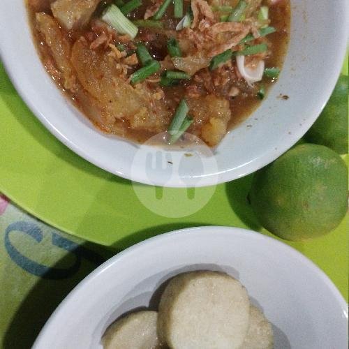 Kikil +Lontong menu Kikil Sapi Lodoyo, Gubeng