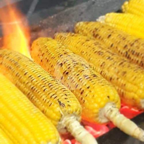 Jagung Bakar Asin menu Jagung Bakar Pagongan