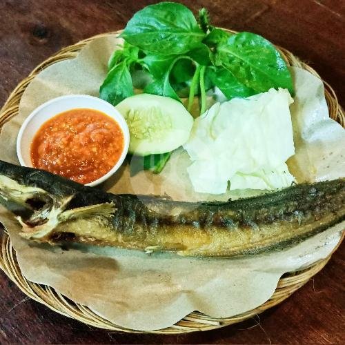 Lele Goreng menu Lesehan Mbak Yun PECEL LELE, Potorono