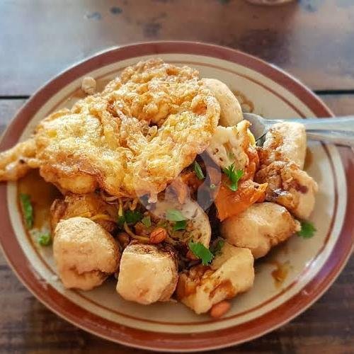 tahu kupat telur menu Tahu Kupat Telur Mas Edo, Mojolaban