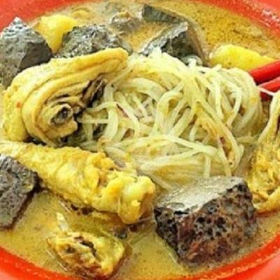 Bihun Kari Ayam menu Kwetiau Medan Bambang, Kalianyar