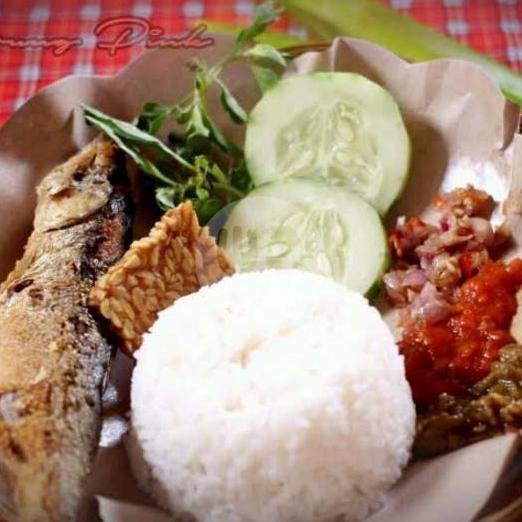 Nasi + Bandeng Presto menu Warung Pink Malang, Dinoyo