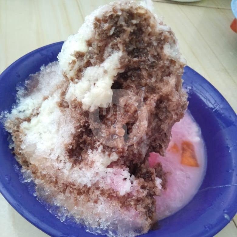 Es Buah menu Es Campur Rampal Pak Dji, Sawojajar
